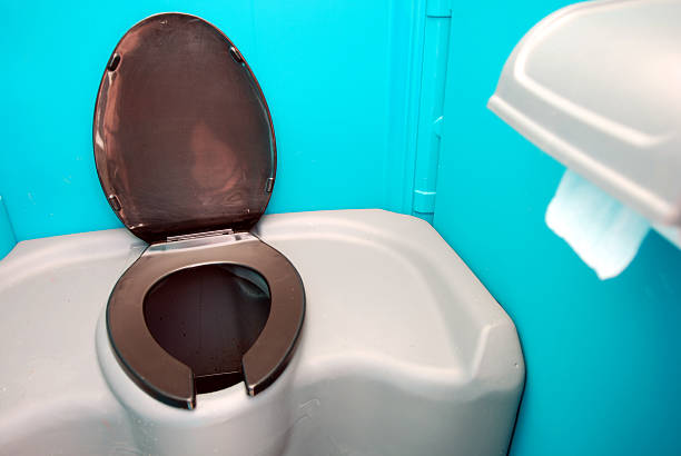 Best Affordable portable toilet rental  in Seneca, IL